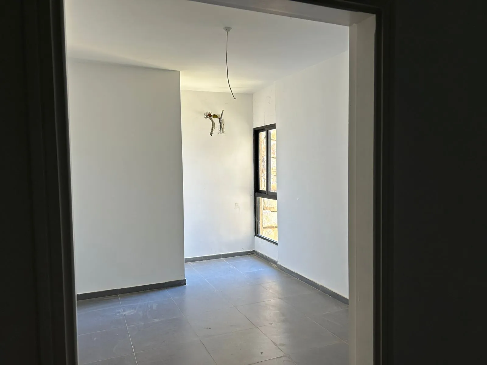 Exclusive! Brand New Apartment For Sale in Maaysra — الصورة 3