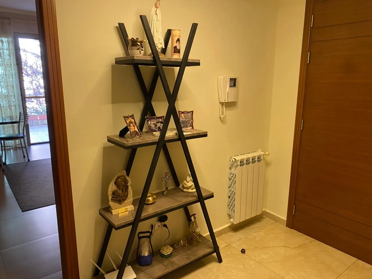 Exclusive! Furnished & Decorated Apartment With Terrace For Sale in Chwaya, Metn — الصورة 6