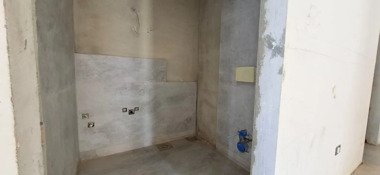 Lovely Brand New Apartment with Garden and Terrace For Sale In Ajaltoun — الصورة 6