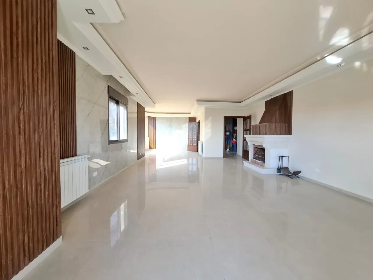 Spacious Duplex with Mountain & Sea view For Sale in Jeita — الصورة 3