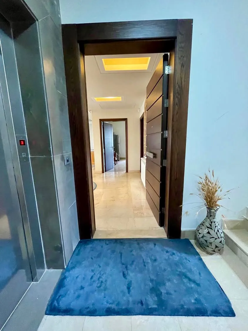 Spacious Apartment For Sale in Biyada — الصورة 7