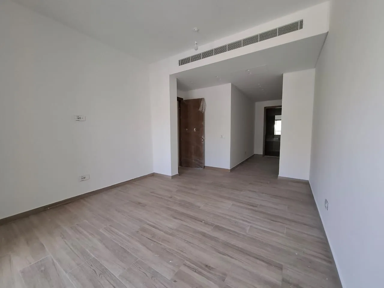 Luxurious Duplex With Terrace For Rent In Achkout Village — الصورة 9