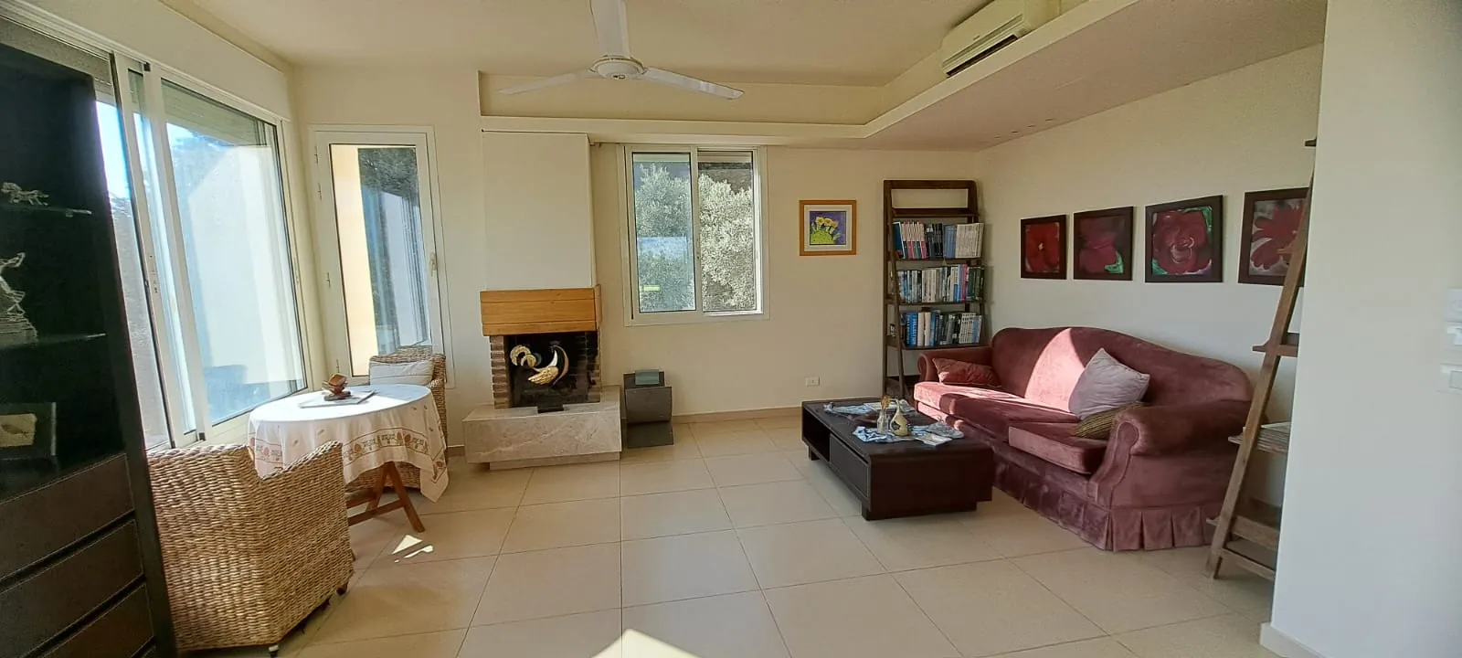 Villa With Pool and Garden For Sale in Aamchit — الصورة 2