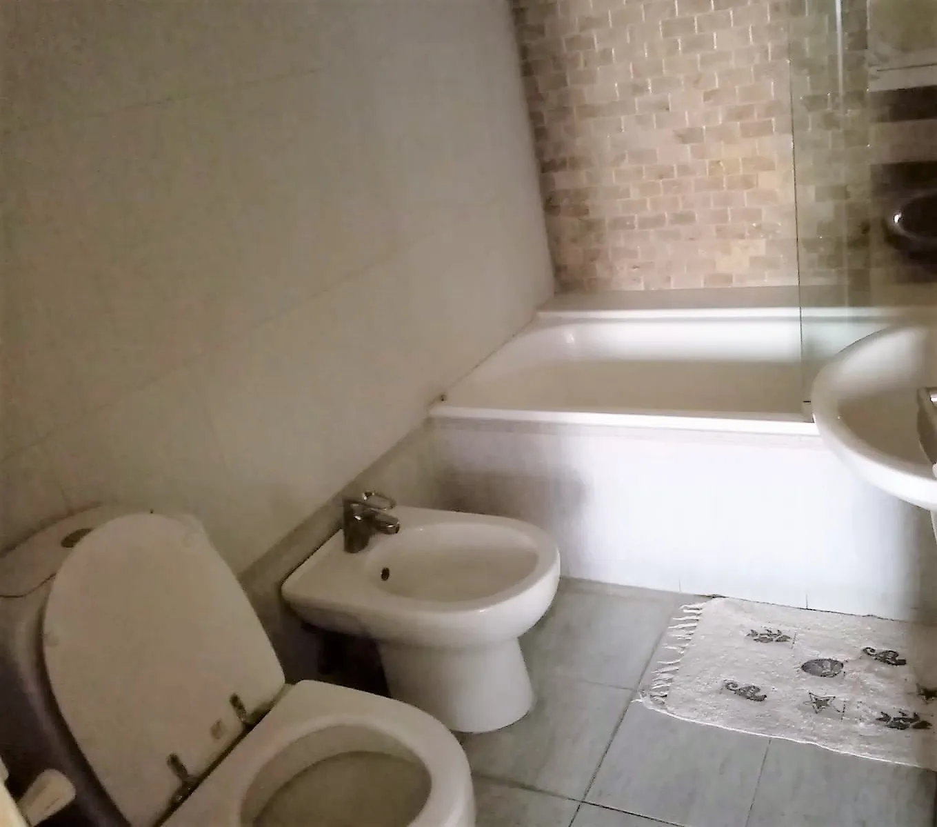Spacious Apartment With Open City View For Sale in Achrafieh, Sioufi — الصورة 9