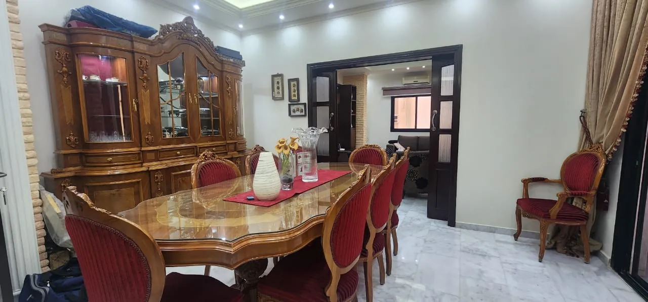 Spacious Apartment For Sale in Hadath, Saint Therese — الصورة 3