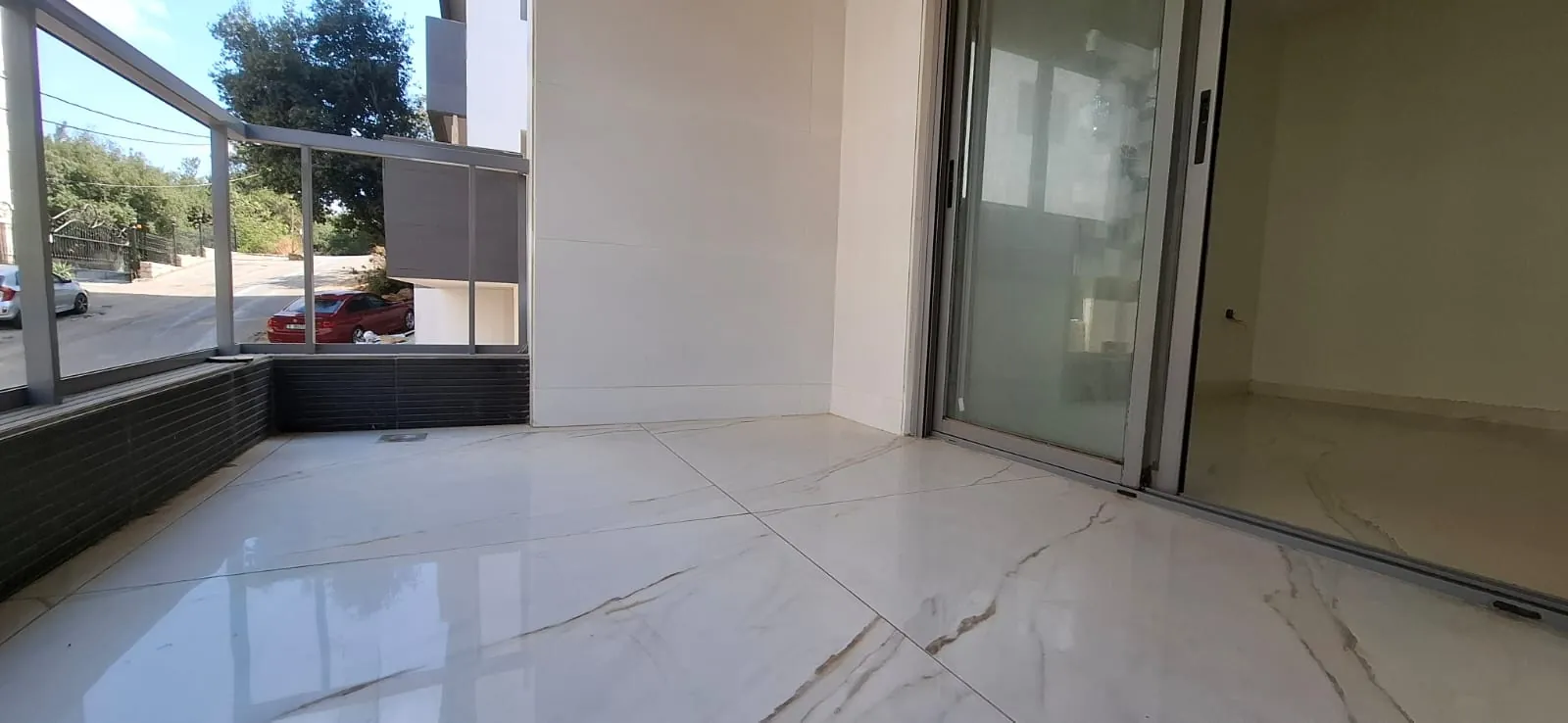 Brand New Apartment For Sale In Qannabet Broumana — الصورة 2