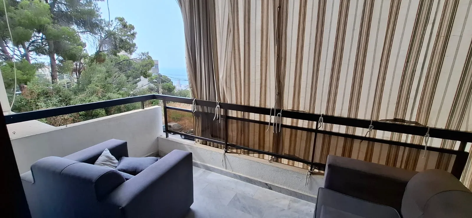 Hot Deal ! Apartment With Partial View For Sale in A Prime Location in Biakout — الصورة 3