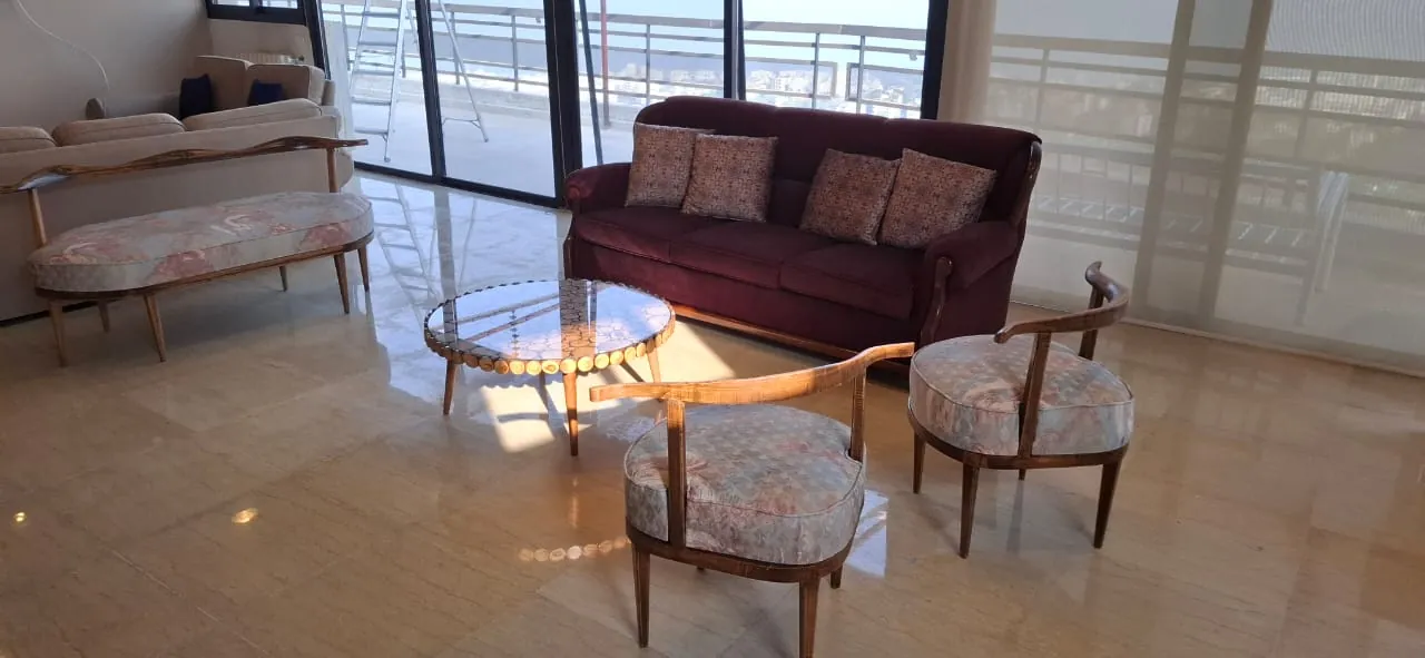 Furnished Roof Apartment For Rent in Mtayleb — الصورة 3