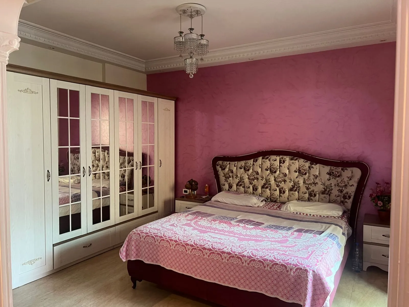 Exclusive! Decorated Apartment For Sale in Bir Hassan, Jnah — الصورة 9