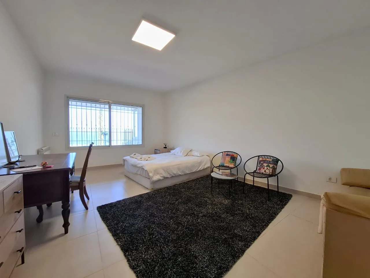 Triplex Apartment with Panoramic Sea View For Rent in Harissa — الصورة 10