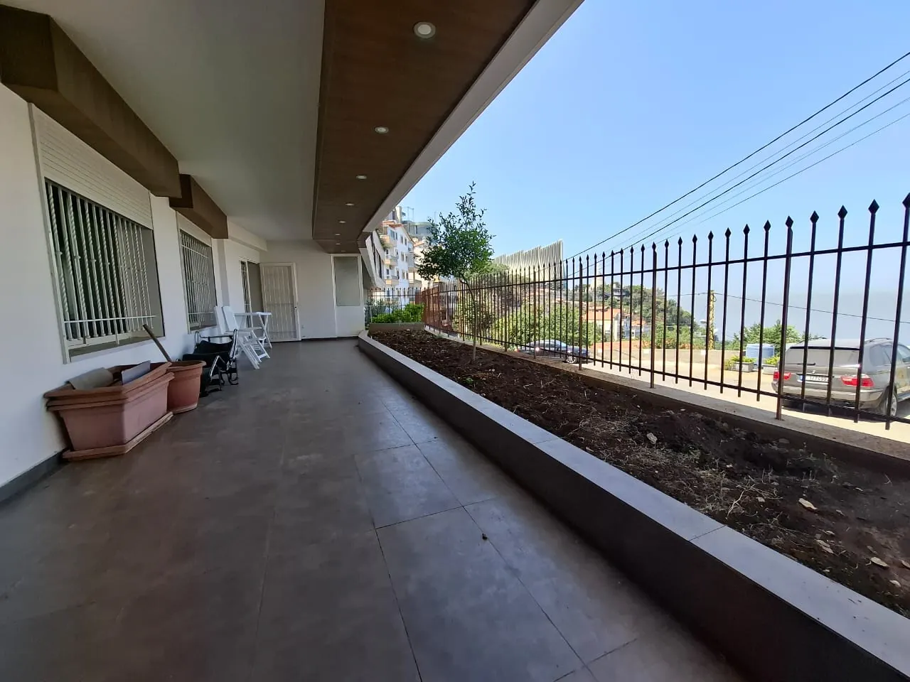 Triplex Apartment with Panoramic Sea View For Rent in Harissa — الصورة 8