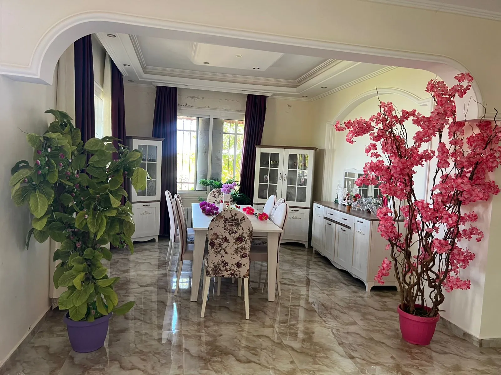 Duplex Villa With Garden For Sale in Rwayset Sawfar, Aley — الصورة 2