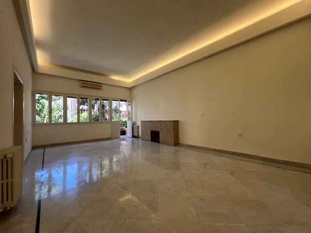Unique 3-Bedroom Apartment with Terraces For Rent in Achrafieh, Monot — الصورة 2
