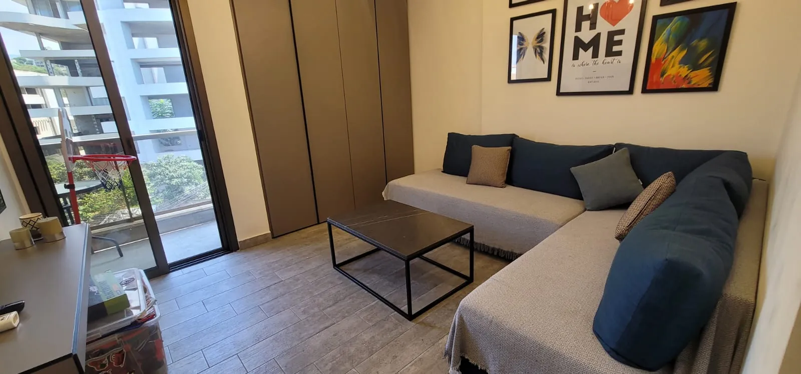 High-End Decorated & Furnished Apartment For Sale in Zouk Mosbeh — الصورة 10