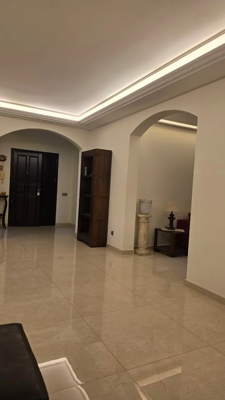 Decorated Apartment For Sale in Naccache — الصورة 2