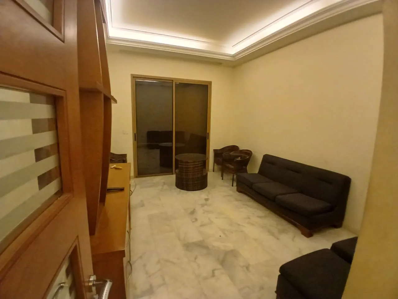 Decorated Apartment With Terrace For Sale in Baabda — الصورة 9