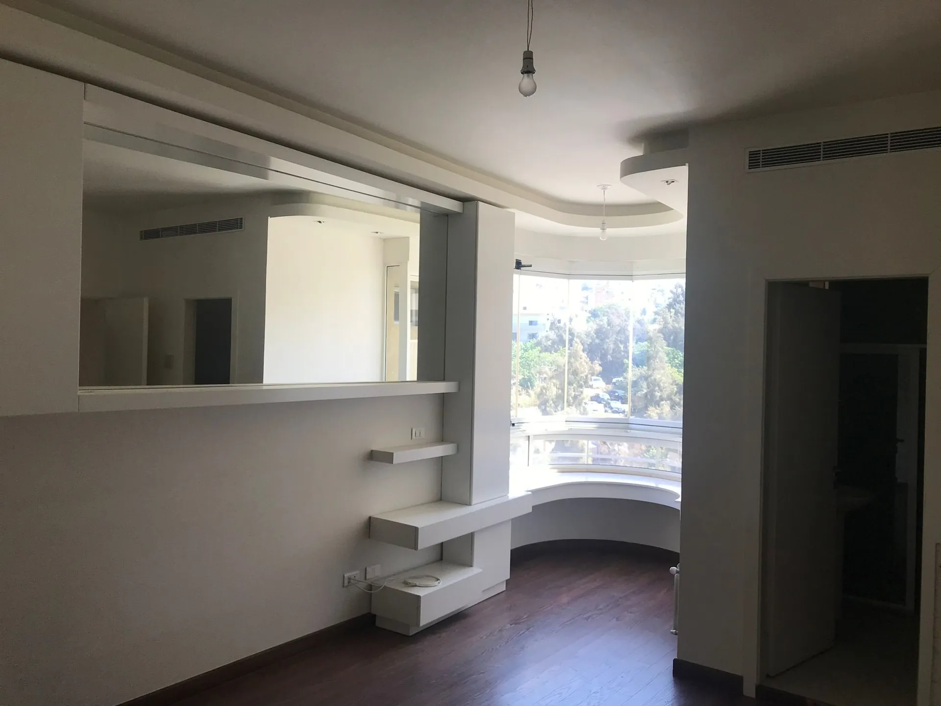 Decorated Apartment For Sale In Jbeil 1 min away from the beach — الصورة 5