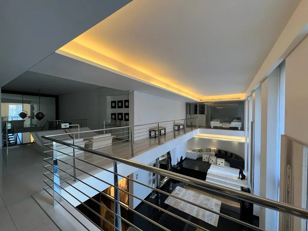 Luxurious Duplex Apartment With Terrace For Sale in Saifi — الصورة 3