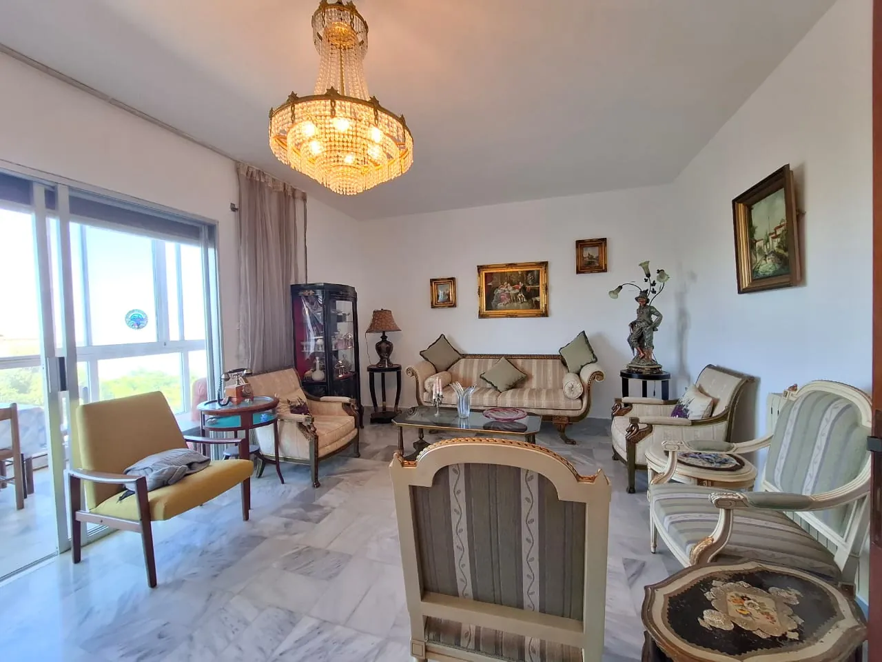 Spacious 3-Bedroom Apartment For Sale in Ajaltoun — photo 4