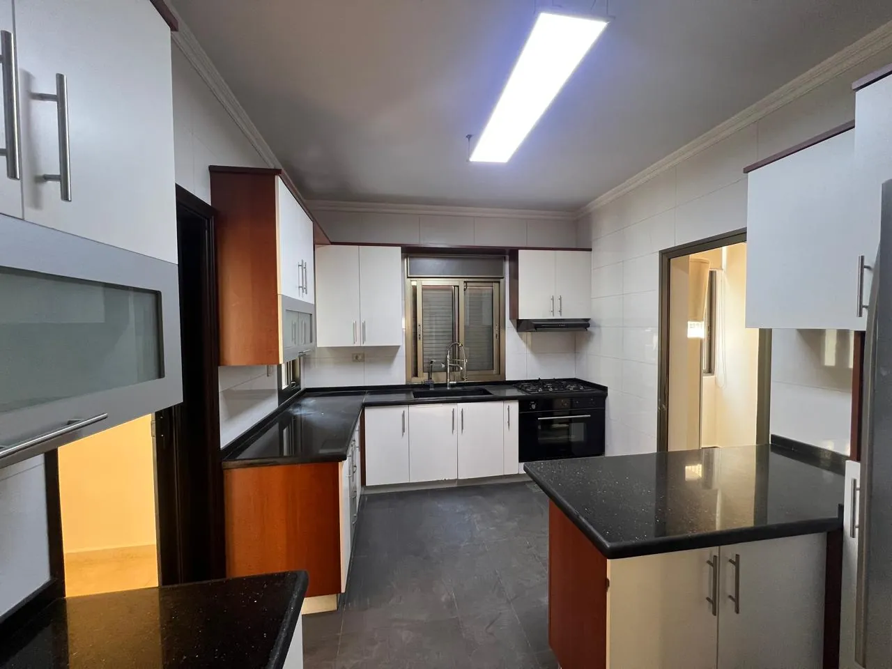 Decorated Apartment For Sale in City Rama Dekweneh — photo 3