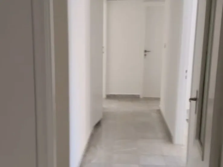 170 SQM Office For Rent in Horsh Tabet — الصورة 3