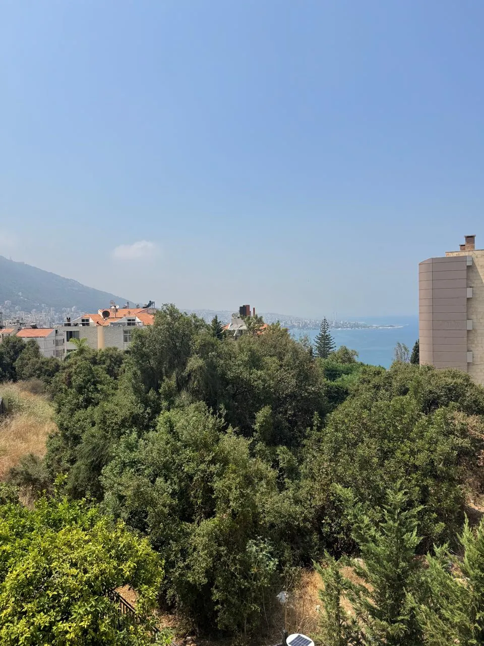 Spacious 3-Bedroom Apartment For Sale in Kfarhbeib, Ghazir — الصورة 5