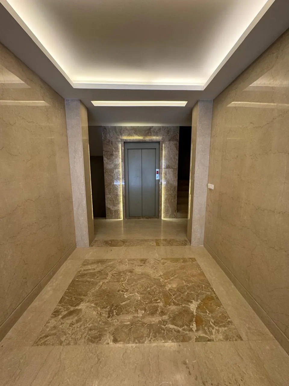Spacious 3-Bedroom Apartment For Sale in Kfarhbeib, Ghazir — الصورة 7
