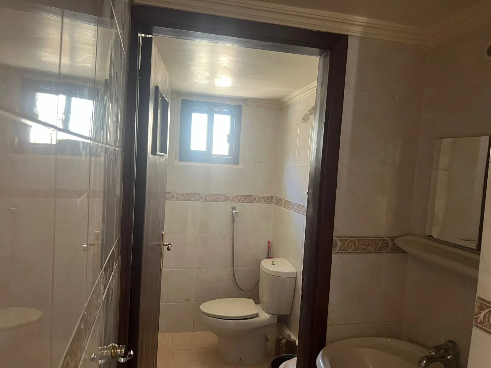An Individual Building For Sale in Chanay, Bhamdoun — الصورة 7