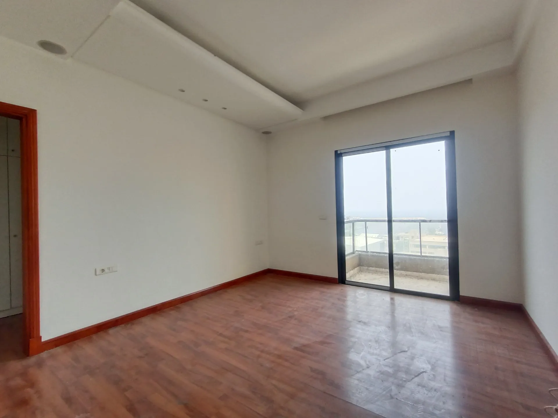 High-End and Charming Apartment For Rent in Gemmayzeh, Pasteur — الصورة 6