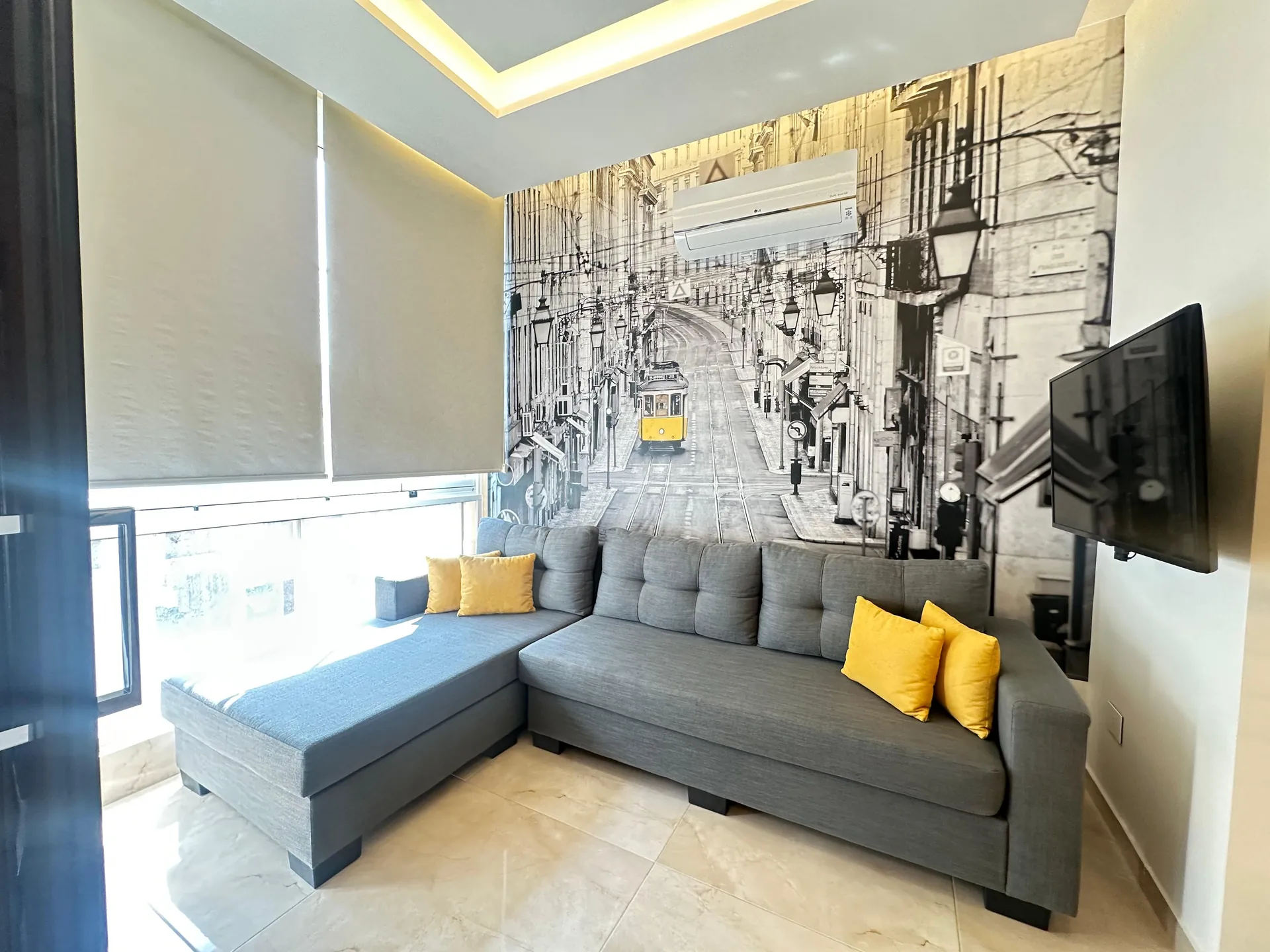 Modern, Furnished & Decorated Apartment For Rent in Betchay — الصورة 3