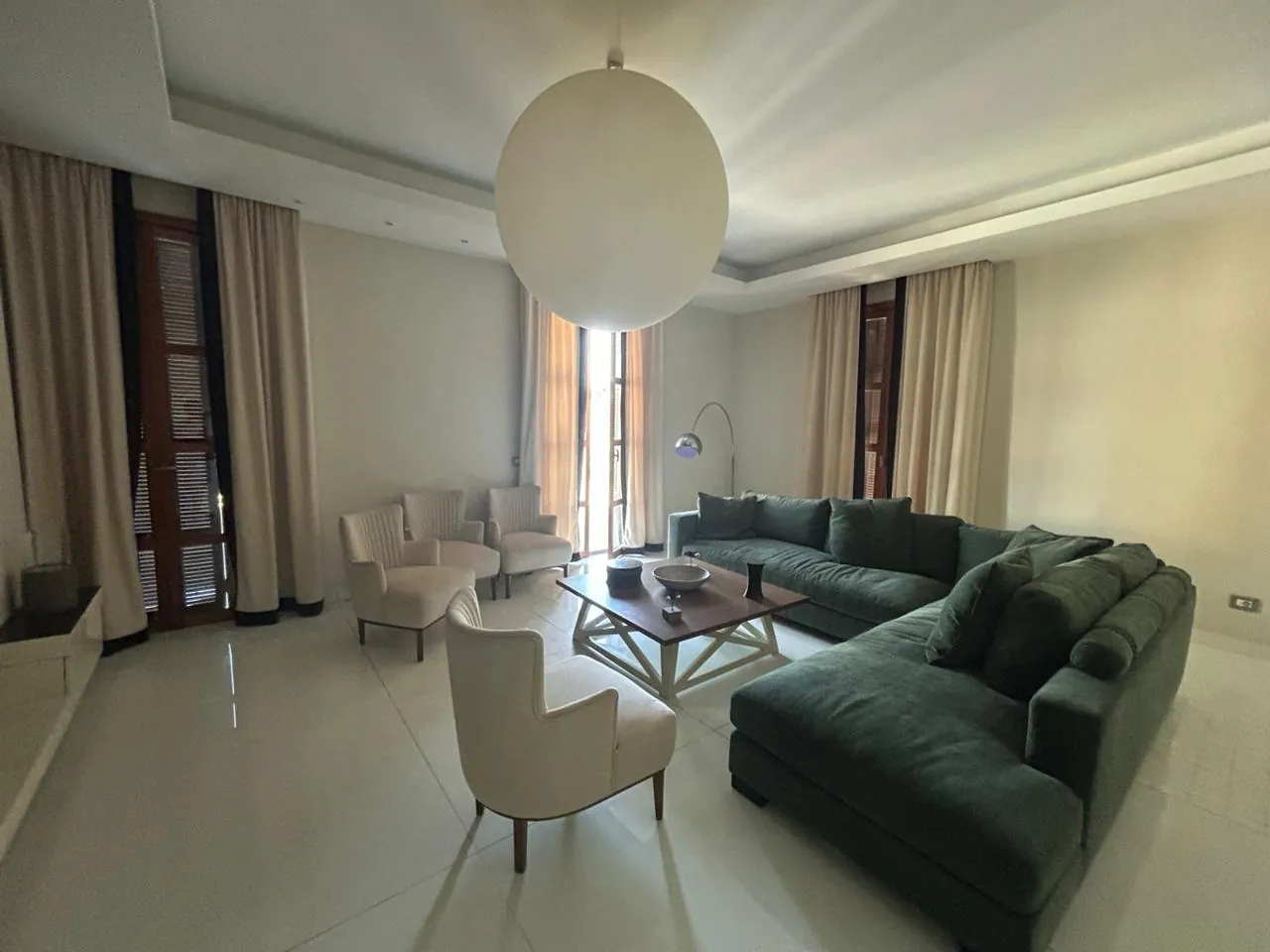 Furnished Apartment with City View For Rent in Prime Location in Down Town — الصورة 3