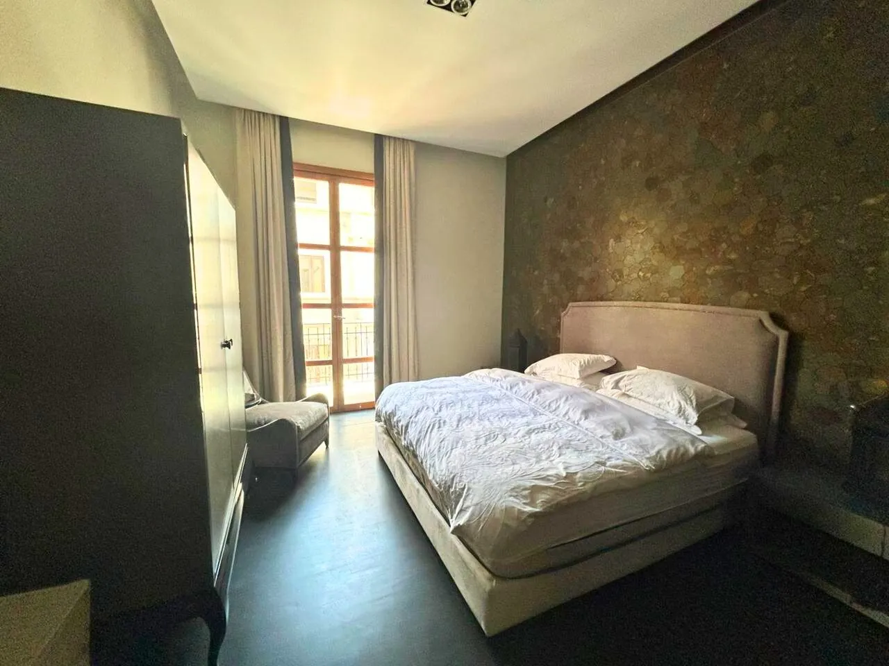 Furnished Apartment with City View For Rent in Prime Location in Down Town — الصورة 6
