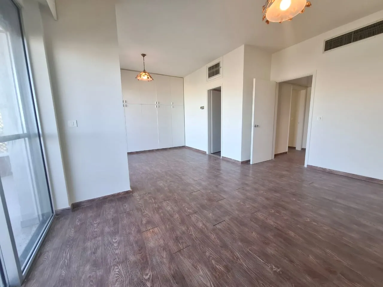 Spacious Apartment For Rent in A Gated Community in Sahel Alma — الصورة 3