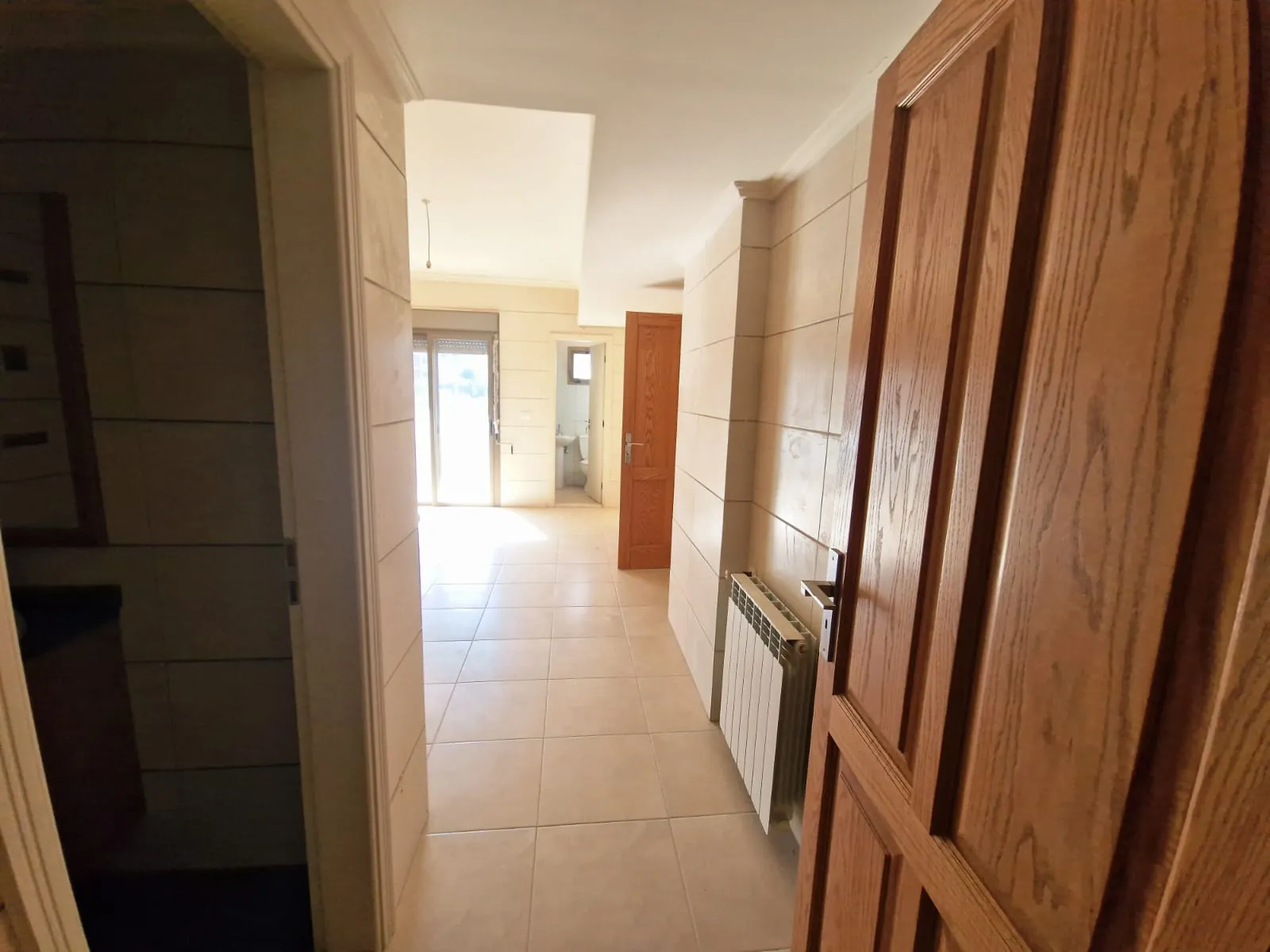 Spacious Apartment for Rent in Kfarhbeib — الصورة 2