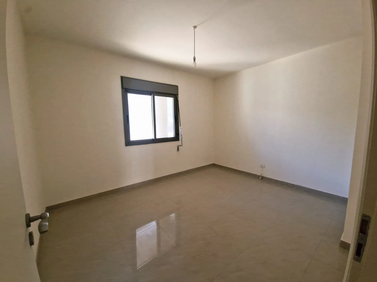 Spacious Apartment for Rent in Kfarhbeib — الصورة 4