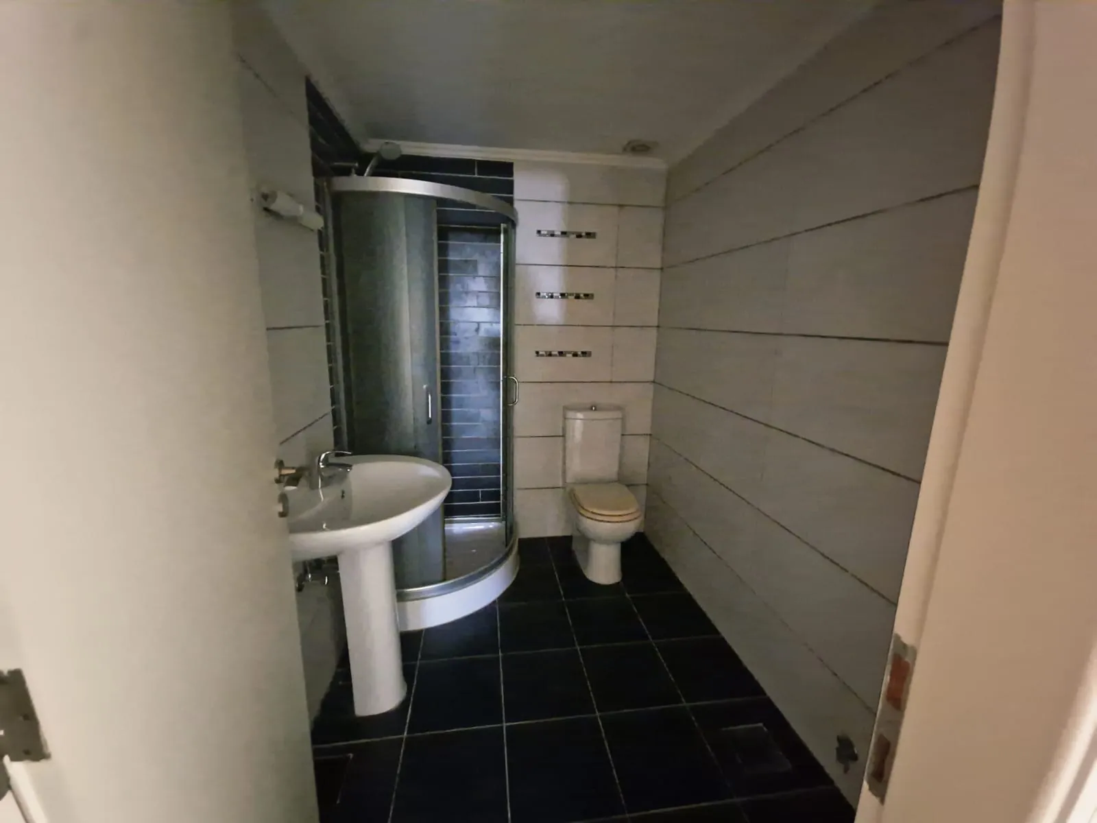 Spacious Apartment for Rent in Kfarhbeib — الصورة 6
