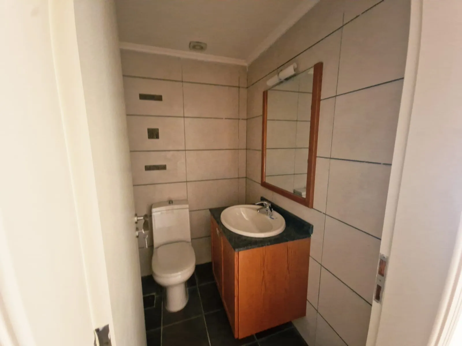 Spacious Apartment for Rent in Kfarhbeib — الصورة 9