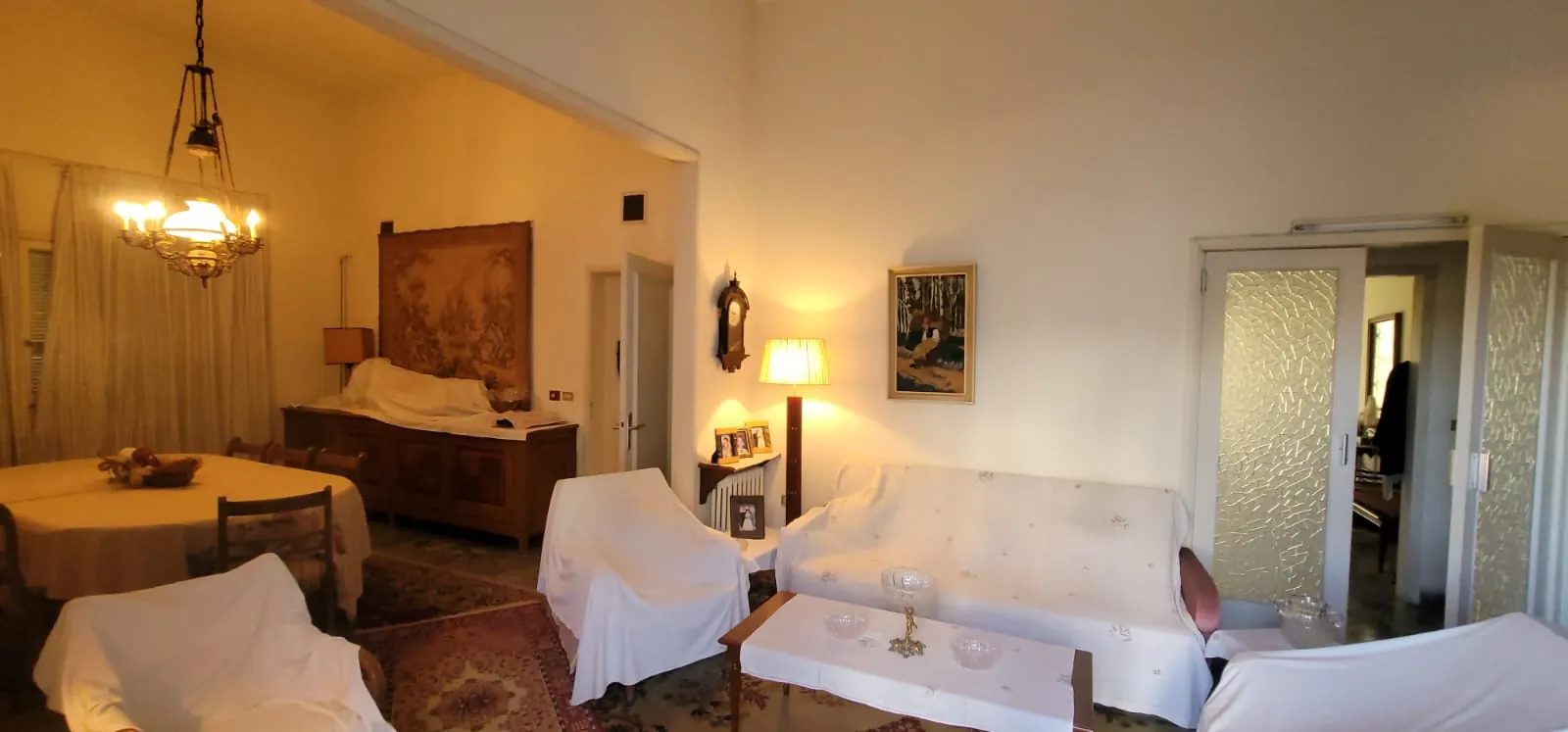 Old Furnished Stand-Alone House For Rent in Ain El Rihani — الصورة 10