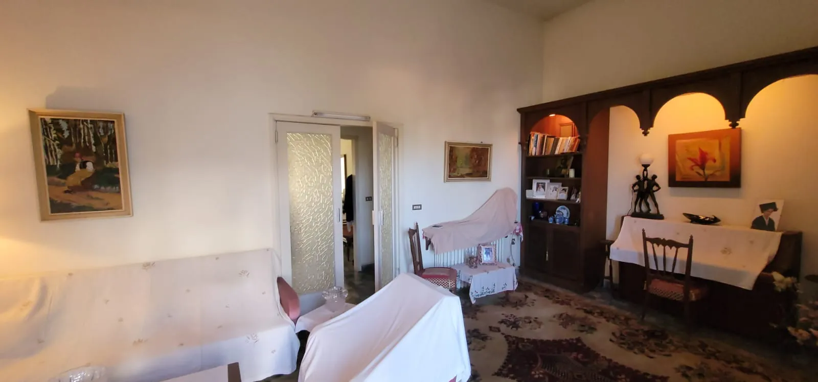 Old Furnished Stand-Alone House For Rent in Ain El Rihani — الصورة 9