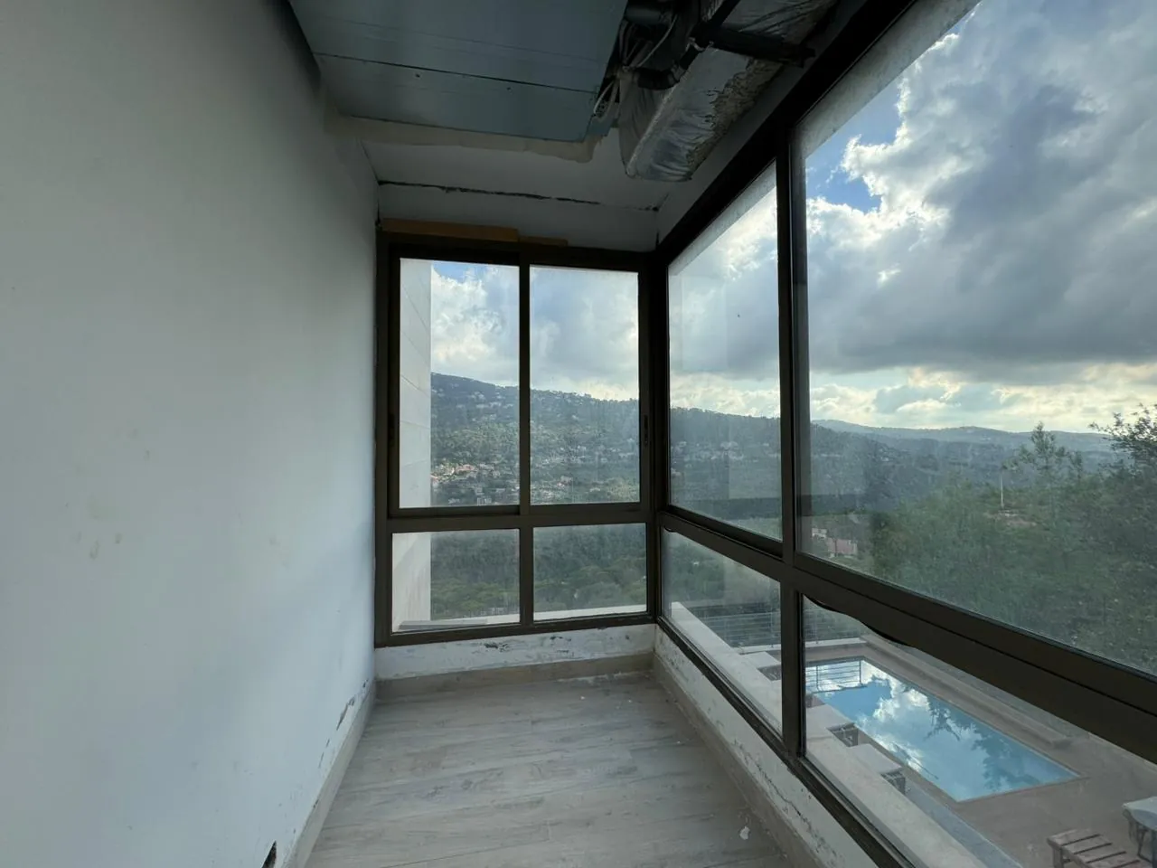 Spacious Apartment With Terrace For Sale in Baabdat — photo 2
