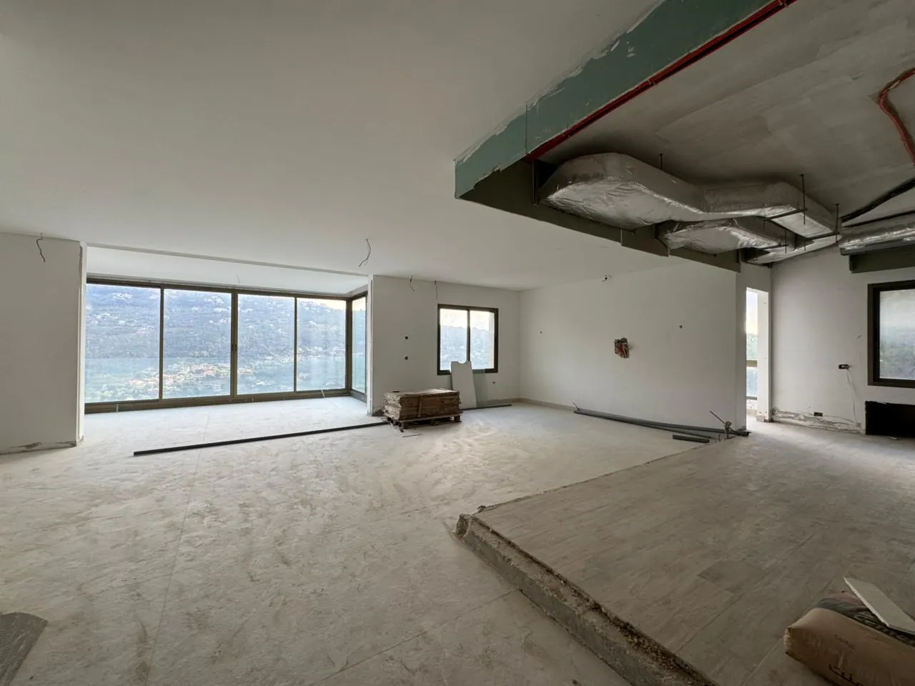 Spacious Apartment With Terrace For Sale in Baabdat — photo 3