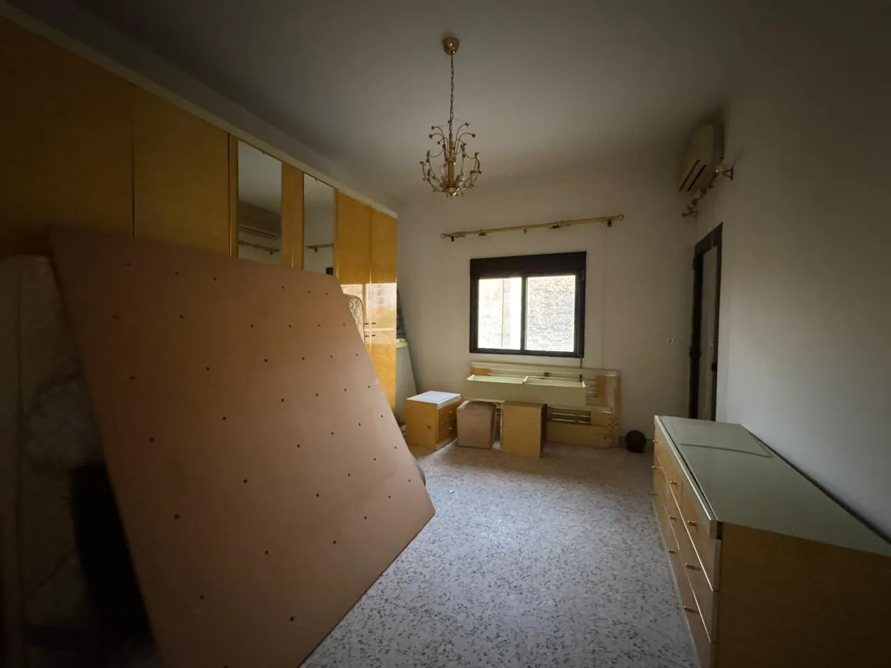 3-Bedroom Apartment For Sale in Mansourieh — الصورة 10