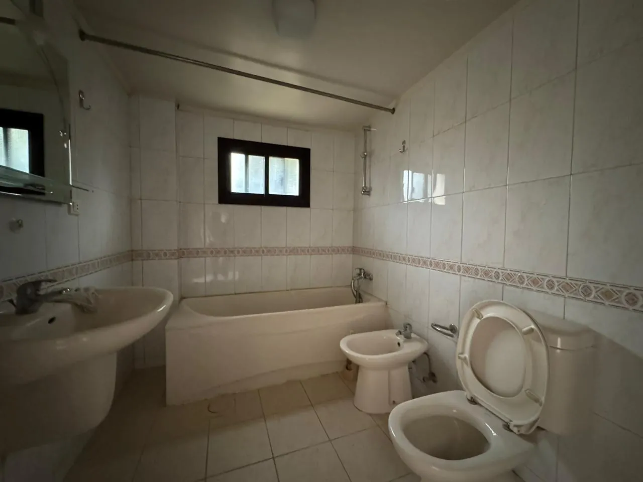 3-Bedroom Apartment For Sale in Mansourieh — الصورة 8