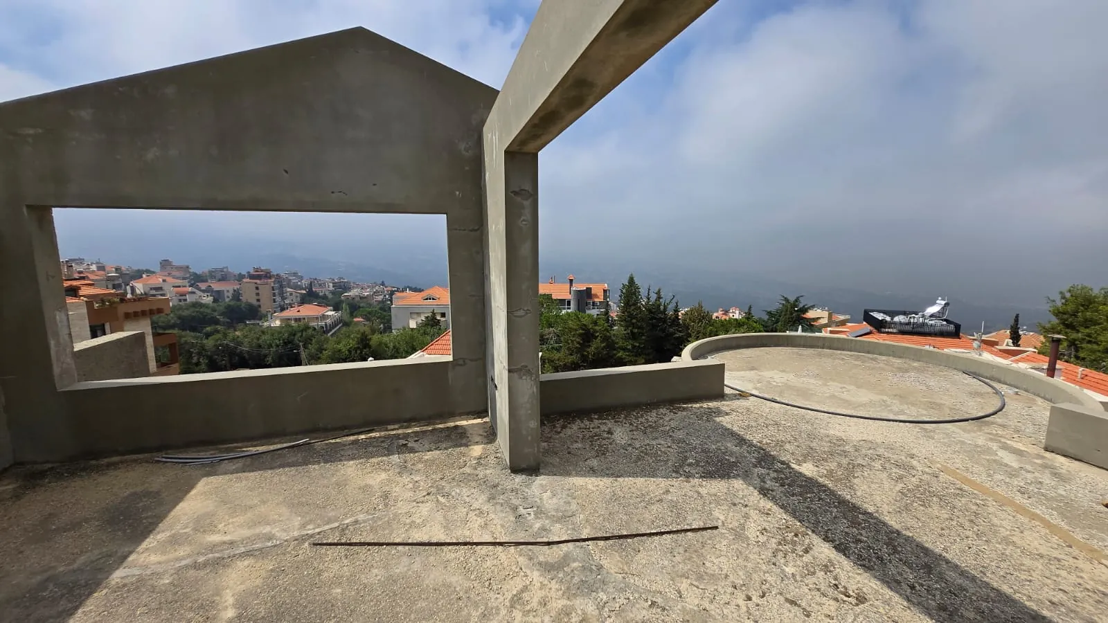 Under-Construction Building For Sale in Ballouneh