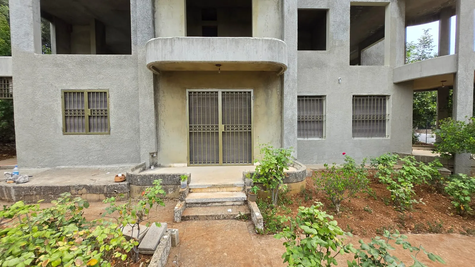 Under-Construction Building For Sale in Ballouneh — الصورة 7