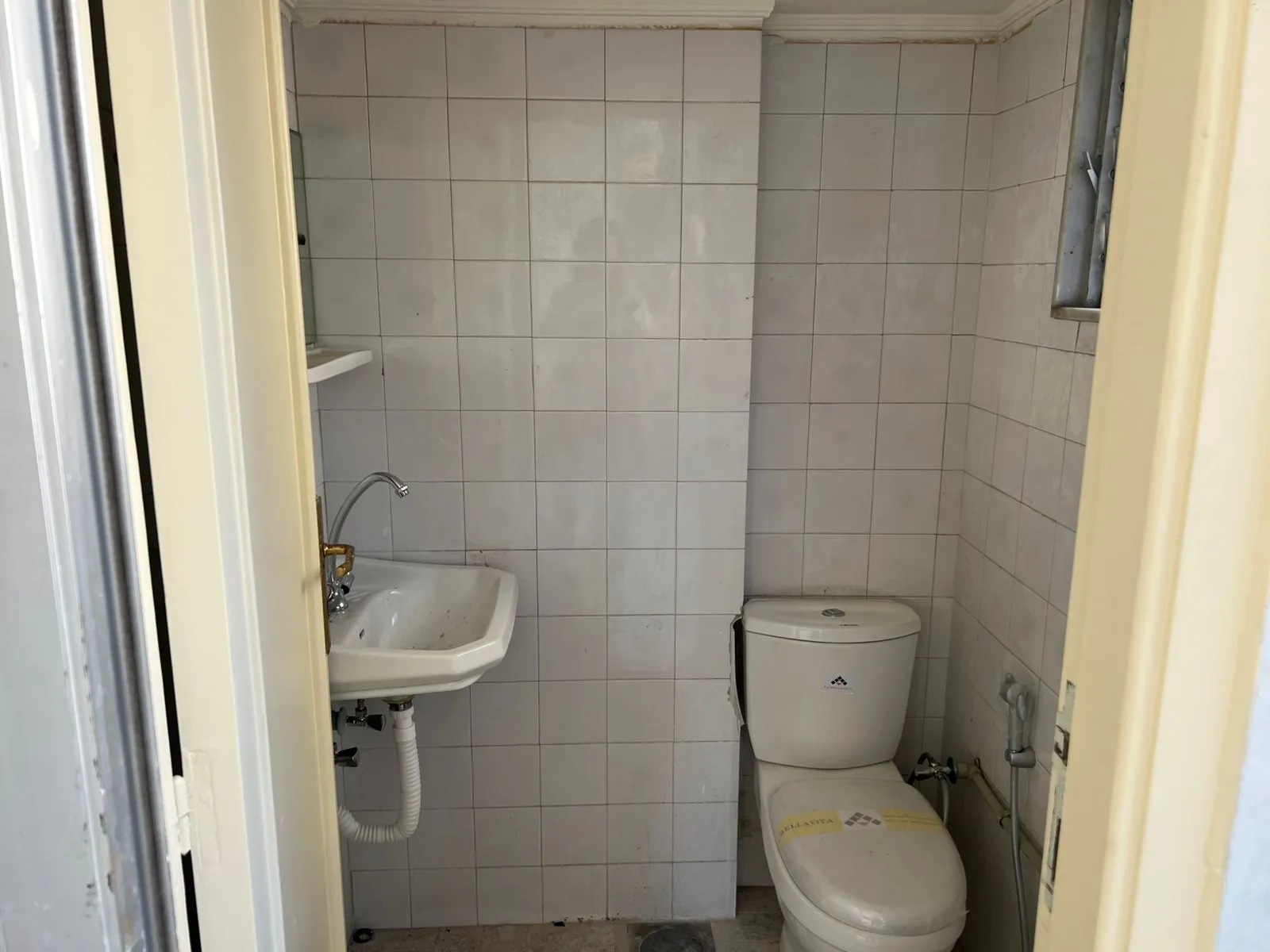 Spacious Apartment For Sale in Dawhet Aramoun — الصورة 6
