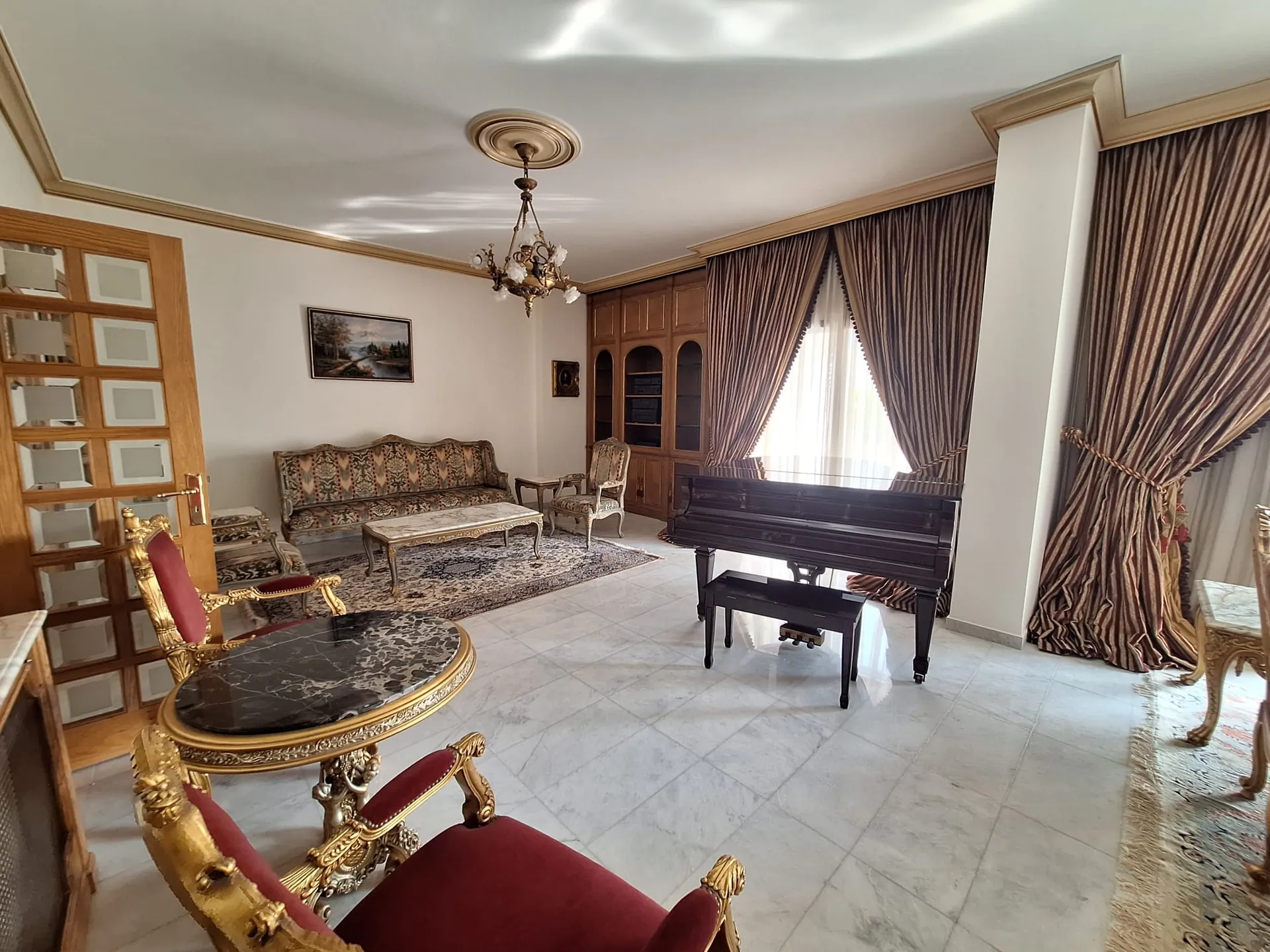 Fully Furnished Apartment For Rent in Horsh Tabet — الصورة 8