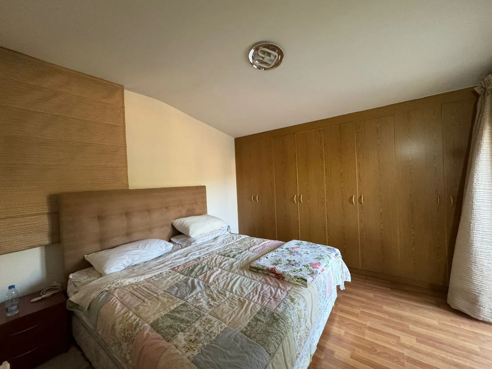 Fully Furnished And Decorated Apartment For Rent in Baabdat — الصورة 10