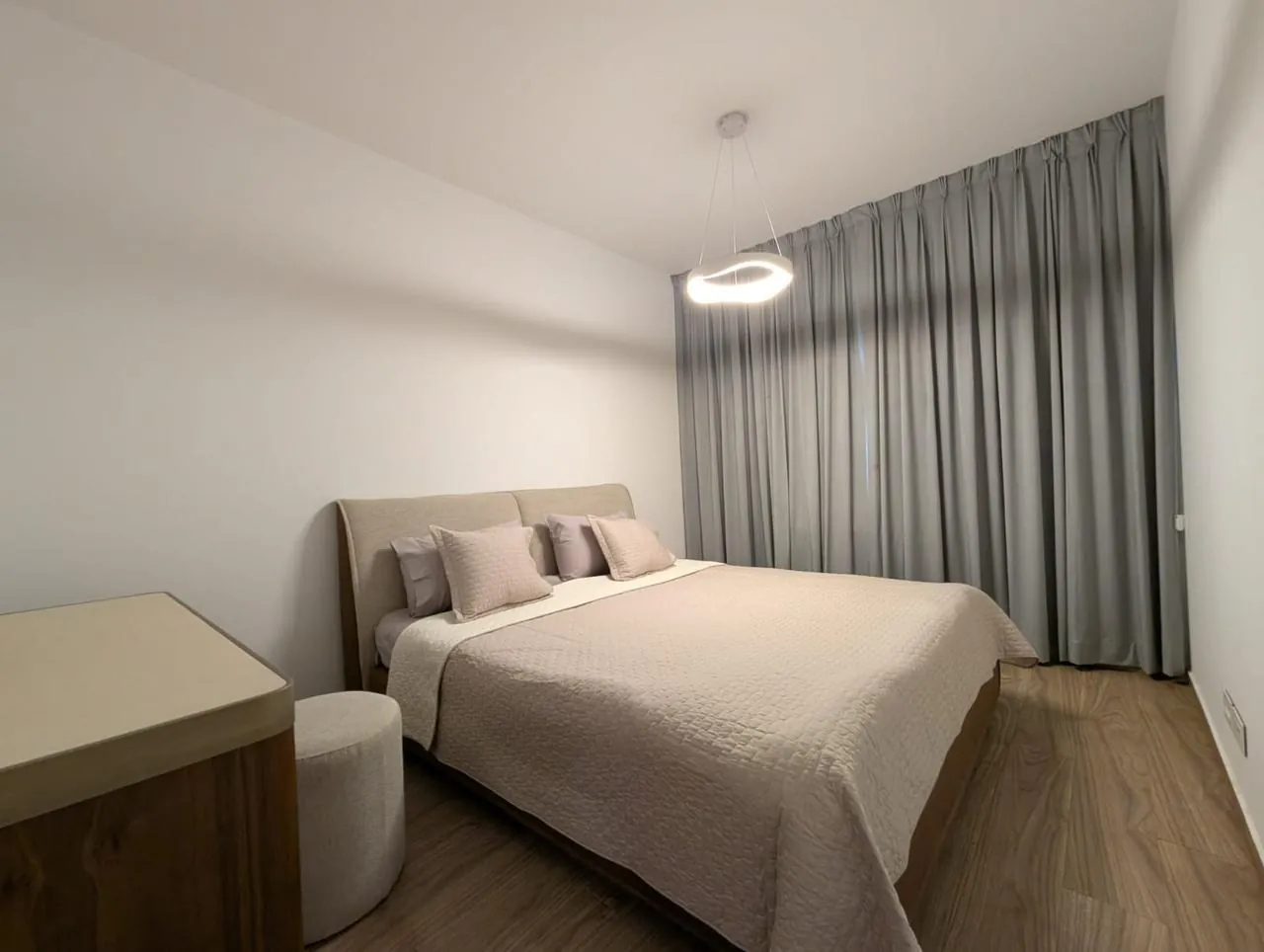 Modern & Furnished 2-Bedroom Apartment For Rent in Achrafieh, Saydeh — الصورة 4