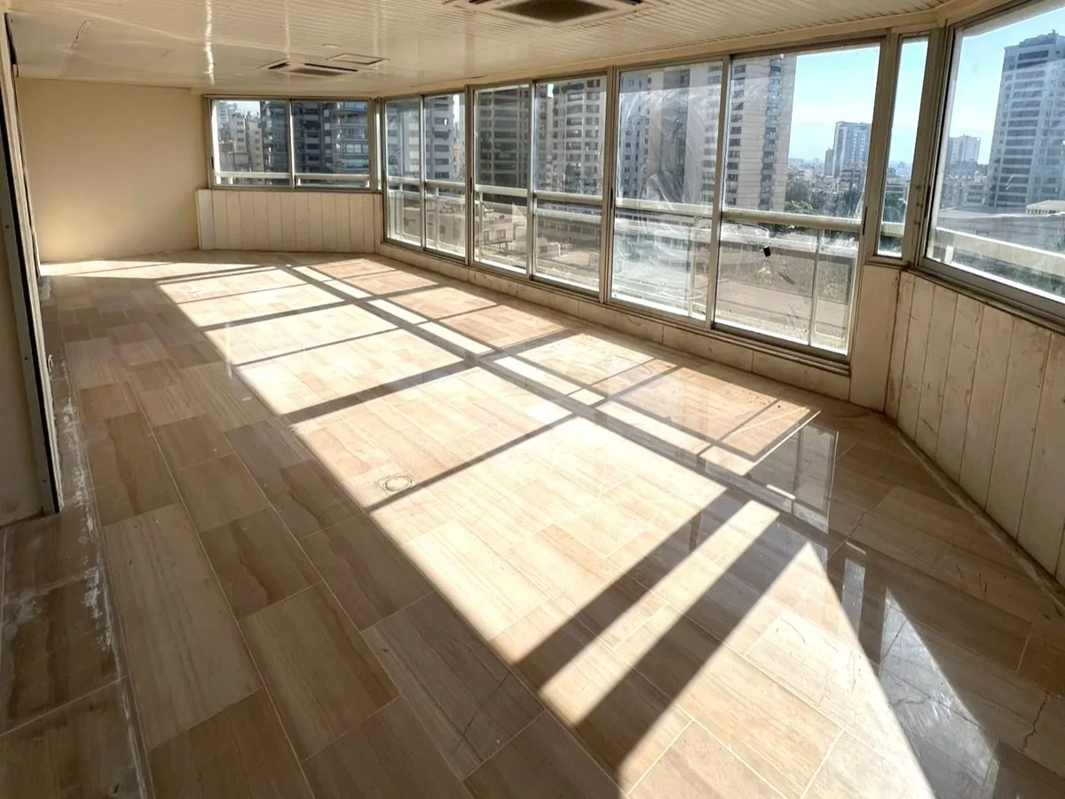 Spacious Apartment with City View For Rent in Koraytem, Ras Beirut — photo 2